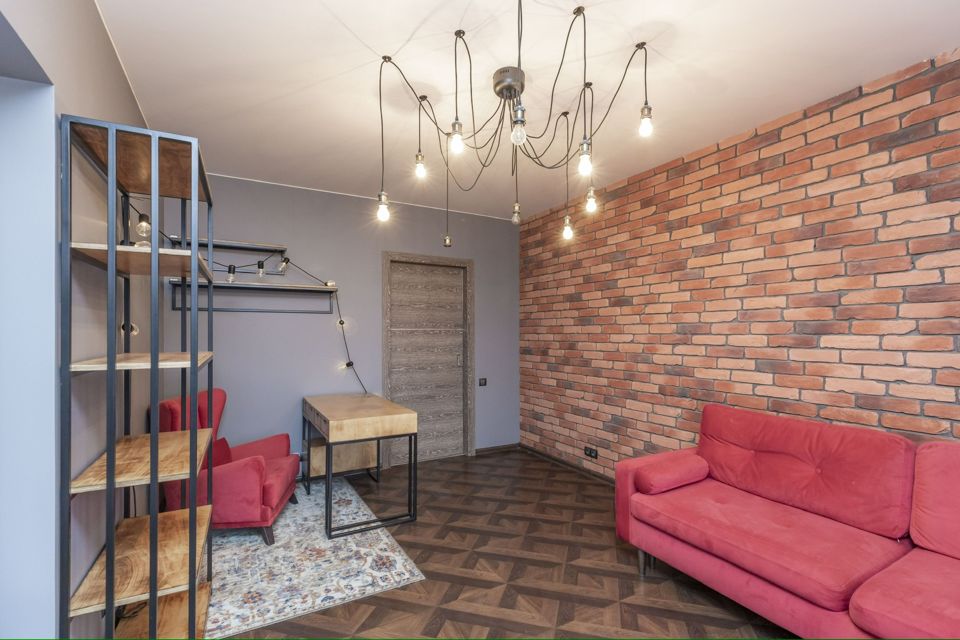 Продаётся 2-комнатная квартира, 63 м²