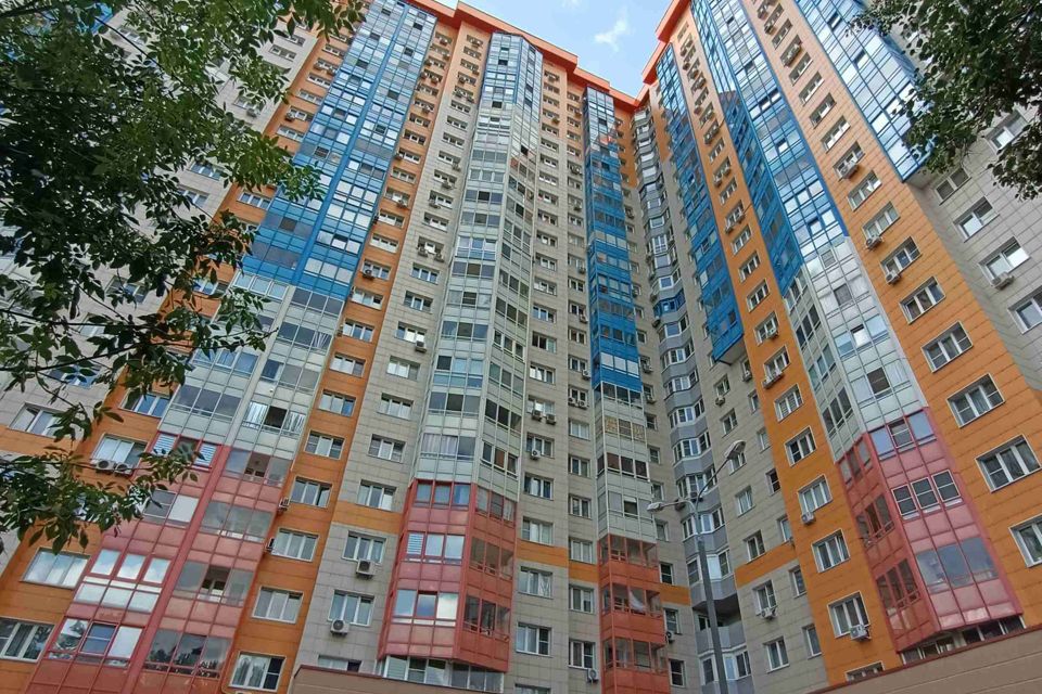 Продаётся 3-комнатная квартира, 90.2 м²