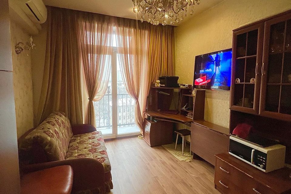 Продаётся комната в 4-комн. квартире, 13.7 м²