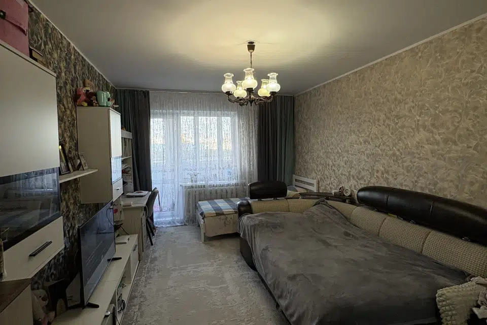 Продаётся 1-комнатная квартира, 40.3 м²
