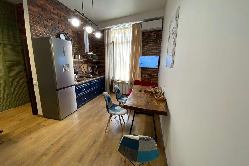 Продаётся 2-комнатная квартира, 39.5 м²