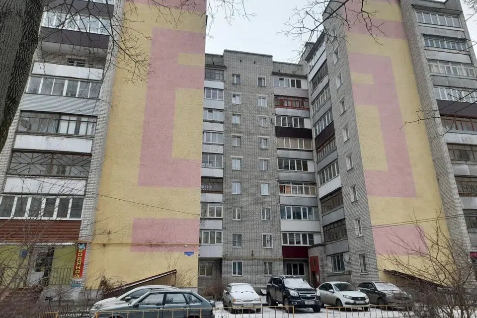 Продаётся 3-комнатная квартира, 63.3 м²