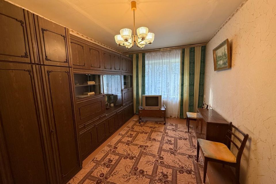 Продаётся 2-комнатная квартира, 42.7 м²