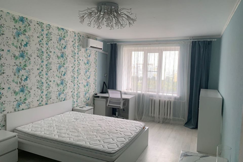 Продаётся 1-комнатная квартира, 41 м²