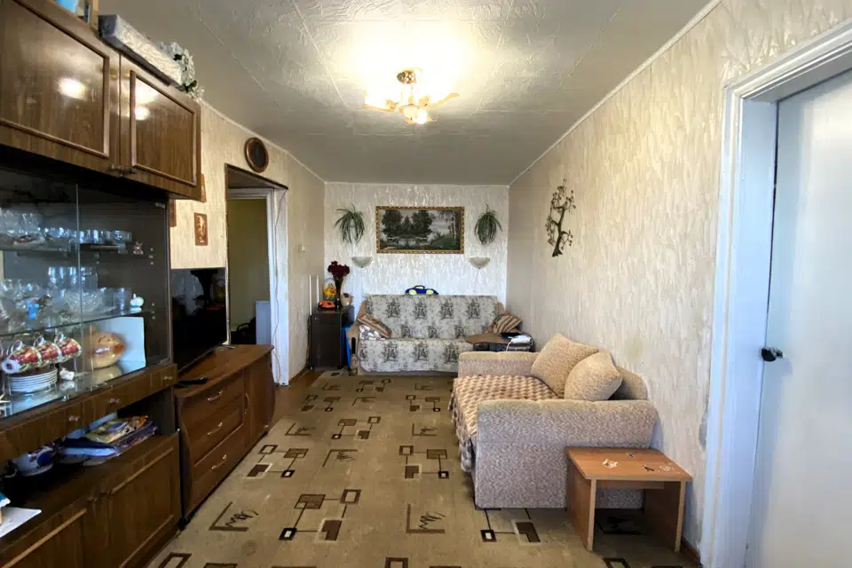 Продаётся 2-комнатная квартира, 41.8 м²