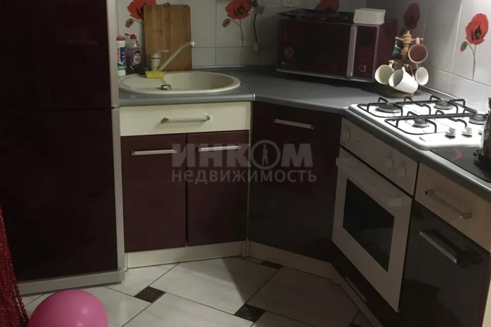 Продаётся 3-комнатная квартира, 54 м²