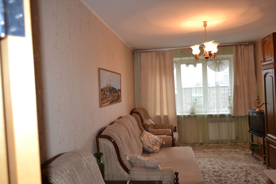 Продаётся 3-комнатная квартира, 65.2 м²