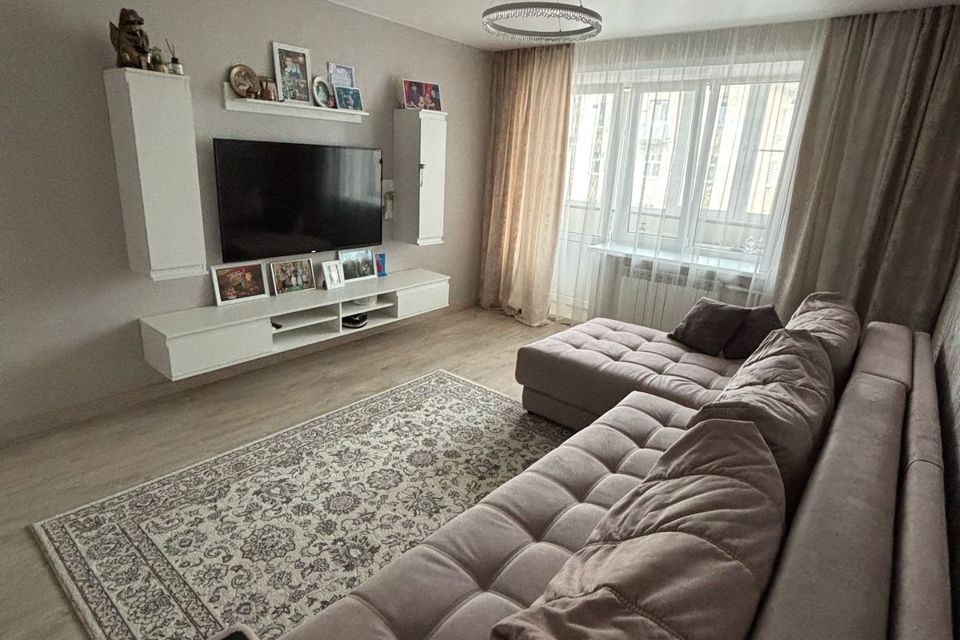 Продаётся 3-комнатная квартира, 63.8 м²