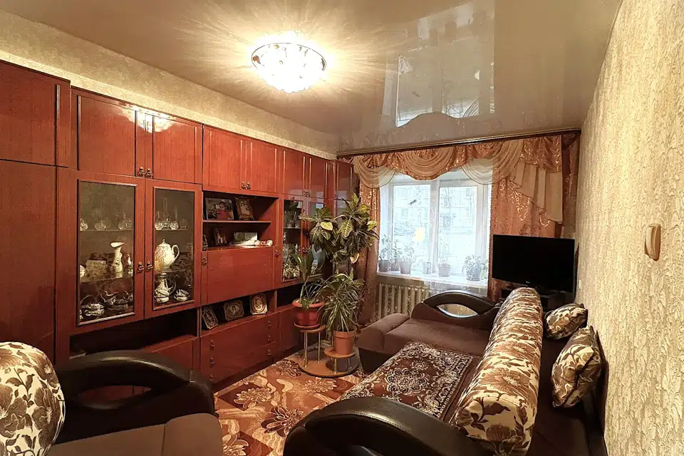 Продаётся 2-комнатная квартира, 42.7 м²
