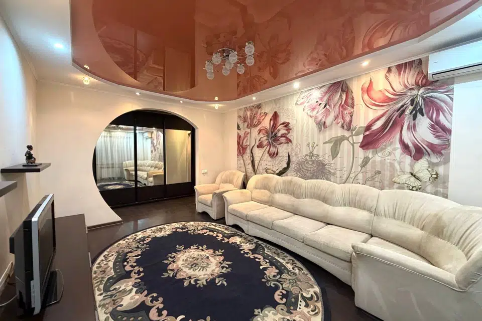 Продаётся 3-комнатная квартира, 72 м²