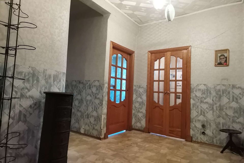 Продаётся 2-комнатная квартира, 57.7 м²