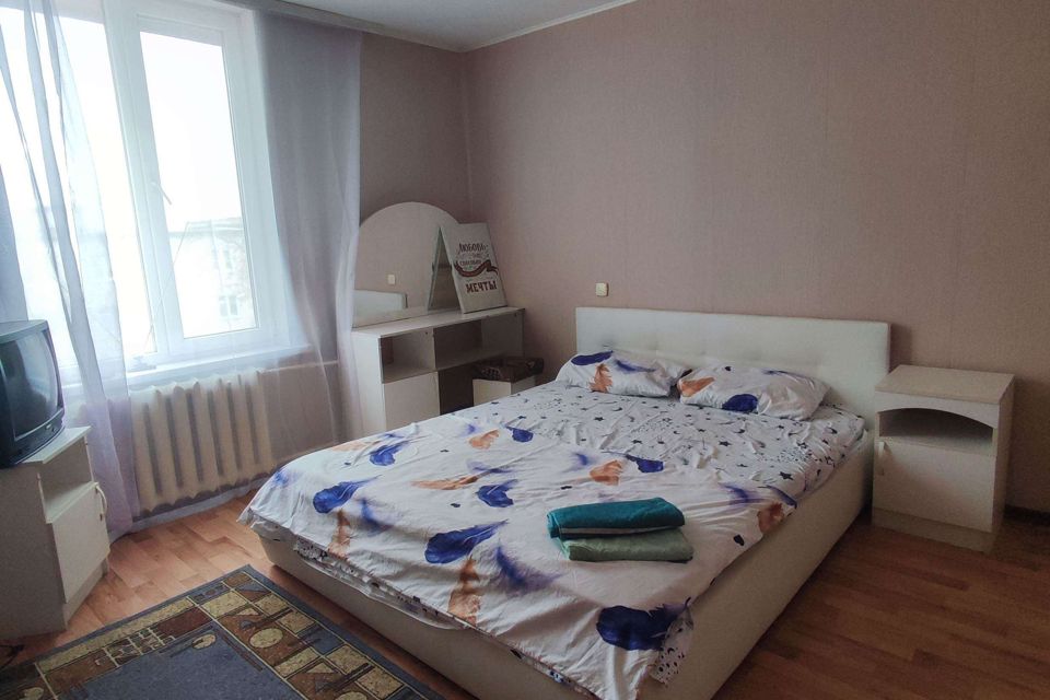Сдаётся 1-комнатная квартира, 32 м²
