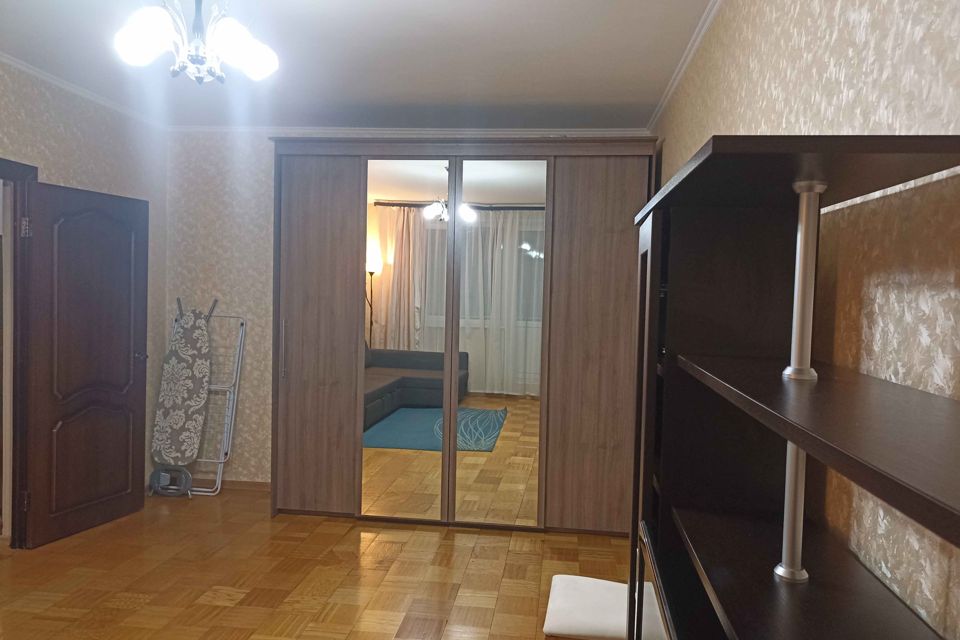 Сдаётся 1-комнатная квартира, 39 м²