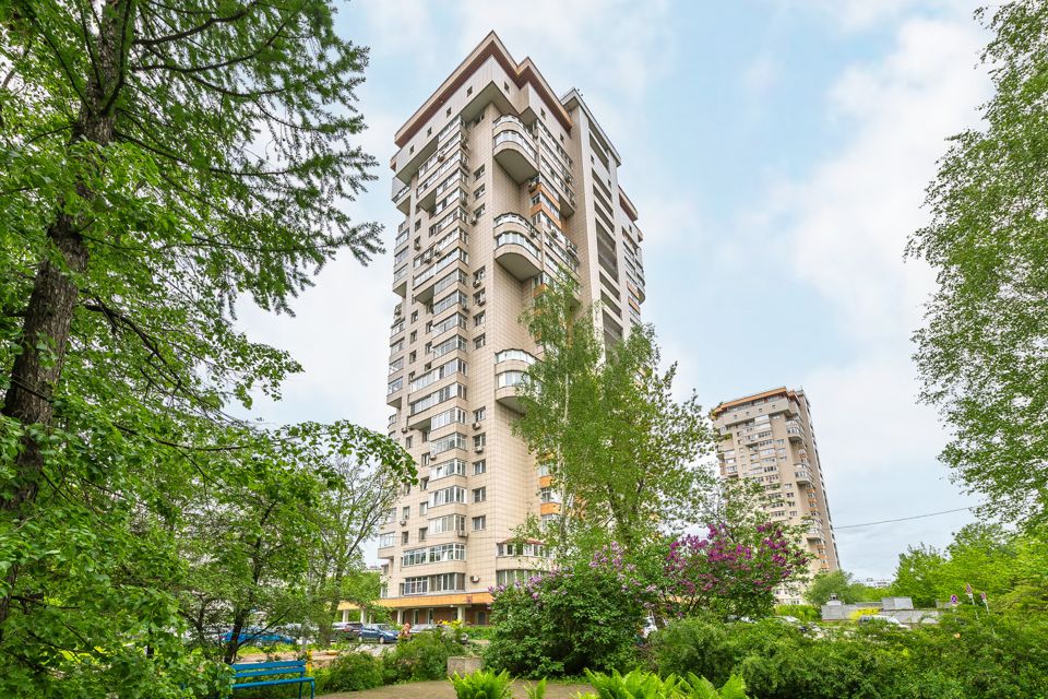 Продаётся 2-комнатная квартира, 63.7 м²
