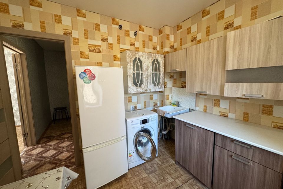 Продаётся 1-комнатная квартира, 37 м²