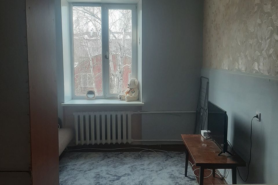 Продаётся комната в 1-комн. квартире, 18.1 м²