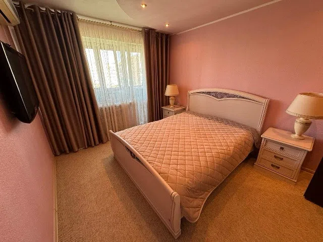 Продаётся 3-комнатная квартира, 63 м²
