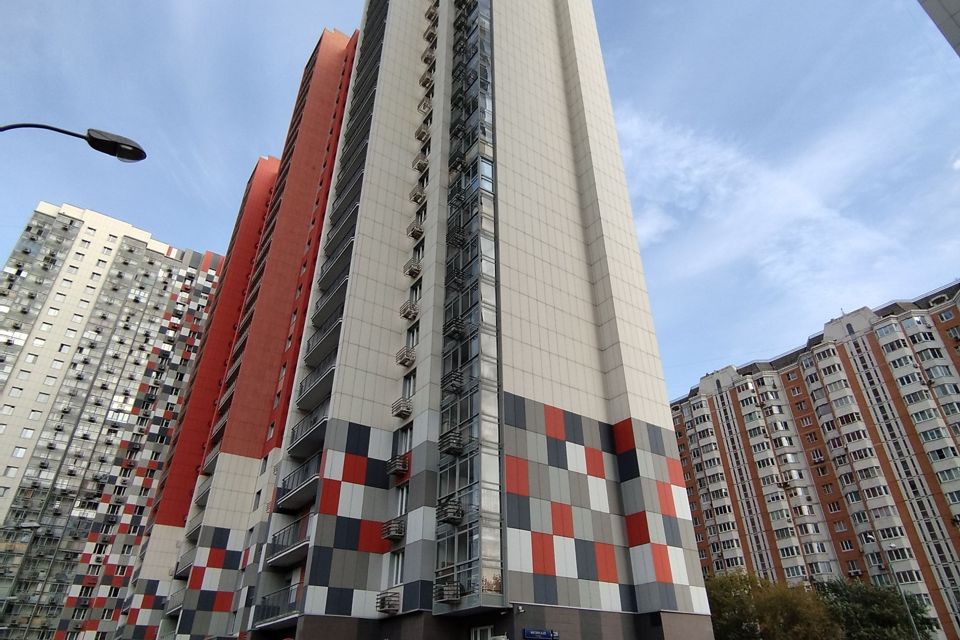 Продаётся 4-комнатная квартира, 94.7 м²