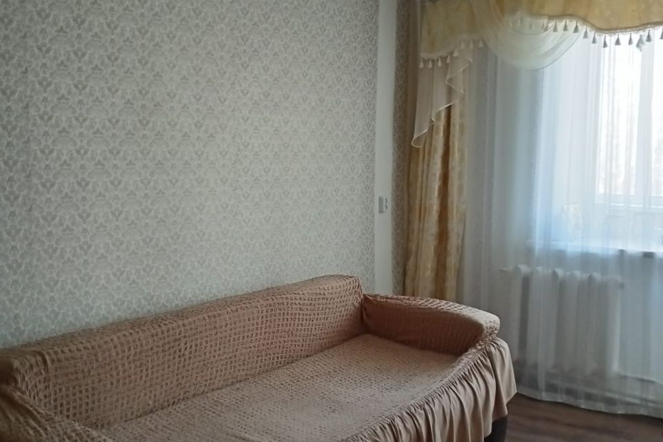 Продаётся 3-комнатная квартира, 51.5 м²