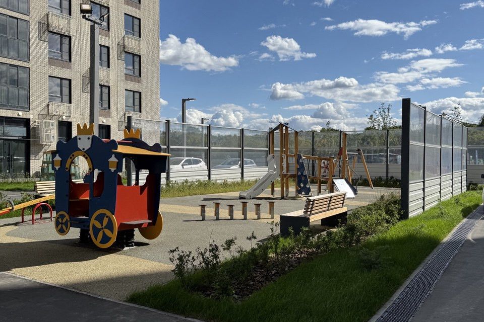 Продаётся 3-комнатная квартира, 75.5 м²