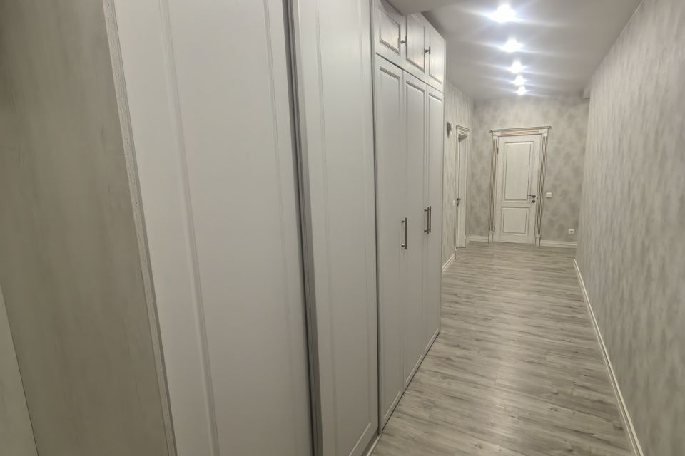 Продаётся 3-комнатная квартира, 77.9 м²