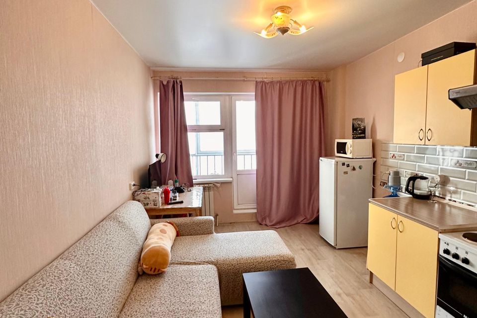 Продаётся 1-комнатная квартира, 42 м²