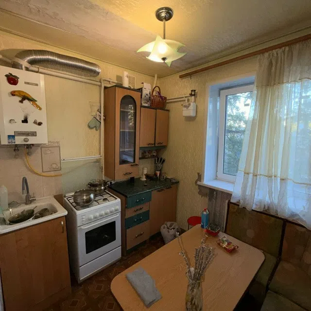 Продаётся 1-комнатная квартира, 32 м²