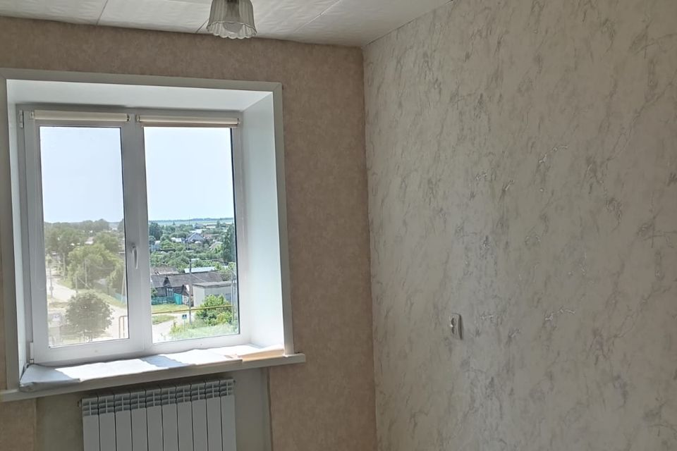 Продаётся 4-комнатная квартира, 64.1 м²