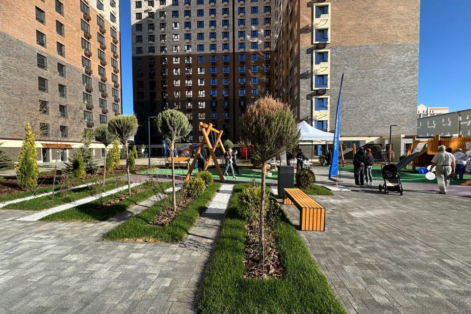 Продаётся 1-комнатная квартира, 39.8 м²