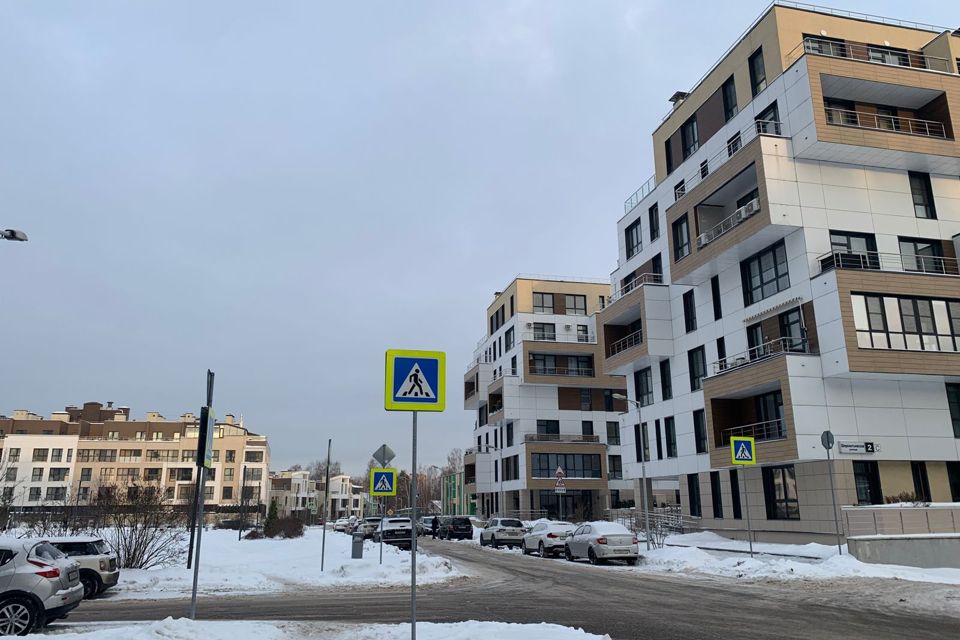 Продаётся 3-комнатная квартира, 105.7 м²