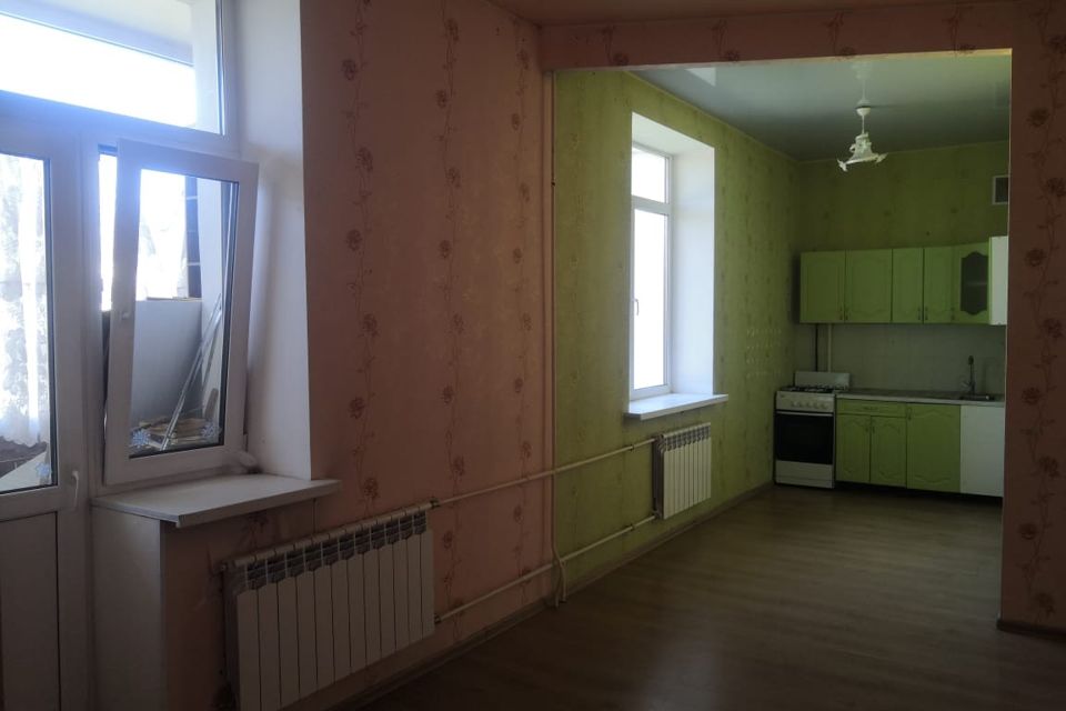 Продаётся 2-комнатная квартира, 42.7 м²