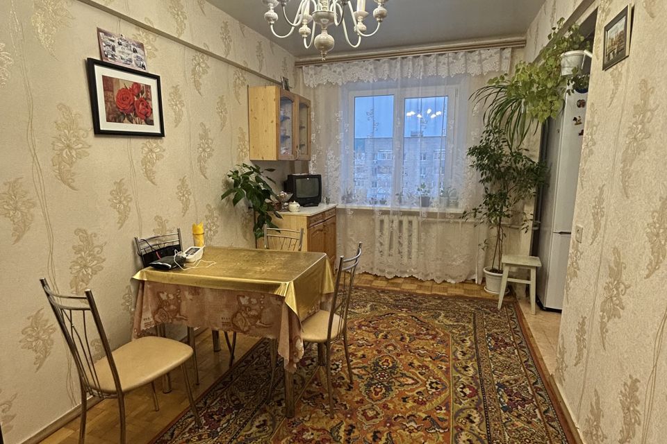 Продаётся 3-комнатная квартира, 59.2 м²