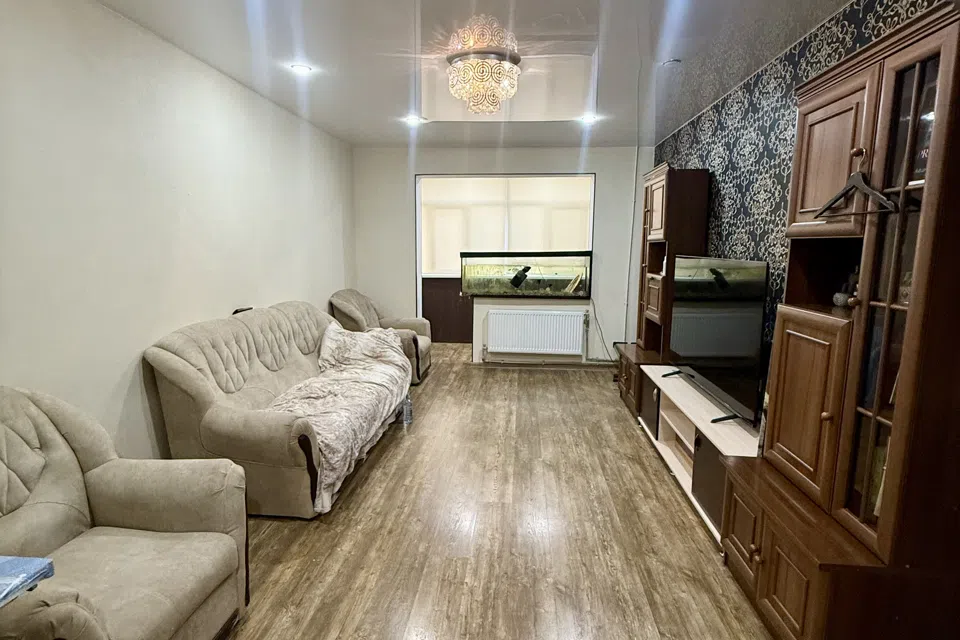 Продаётся 4-комнатная квартира, 96.5 м²