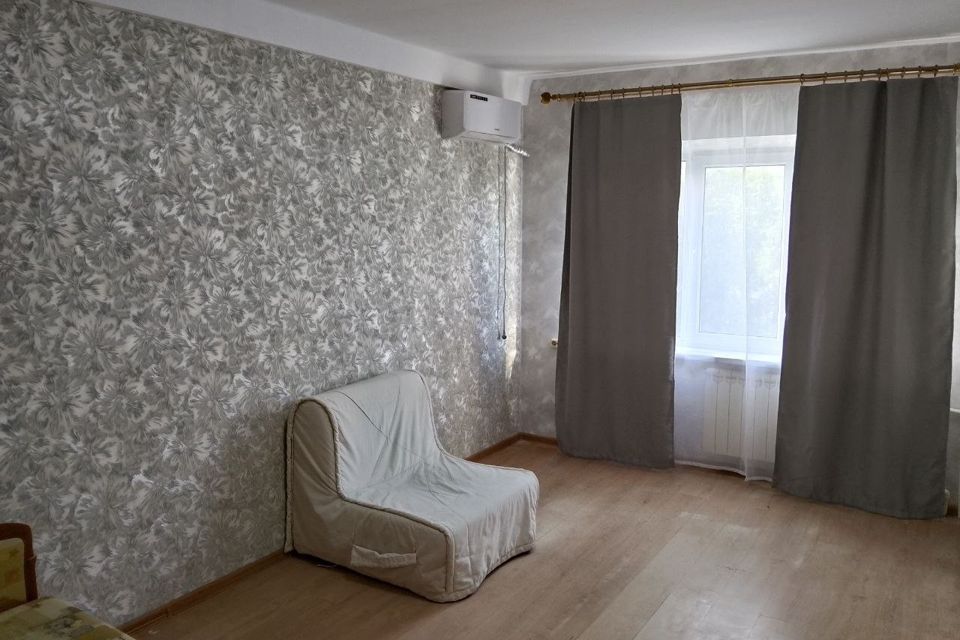 Продаётся 3-комнатная квартира, 56 м²
