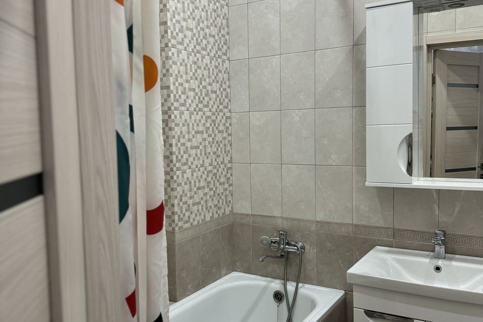 Продаётся 1-комнатная квартира, 41.6 м²