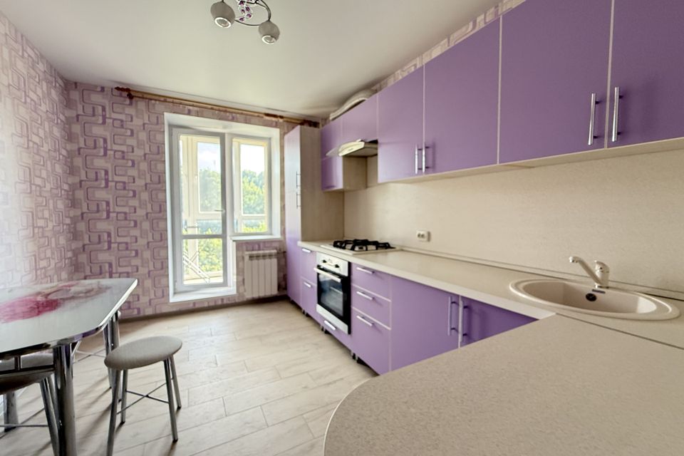 Продаётся 1-комнатная квартира, 37.3 м²