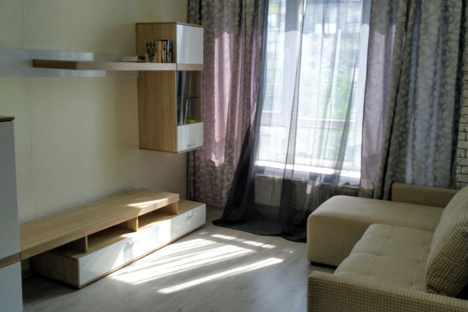 Продаётся 1-комнатная квартира, 35.4 м²