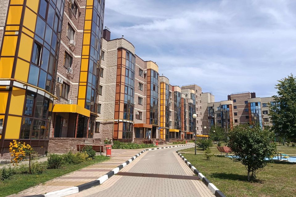 Продаётся 1-комнатная квартира, 36.8 м²