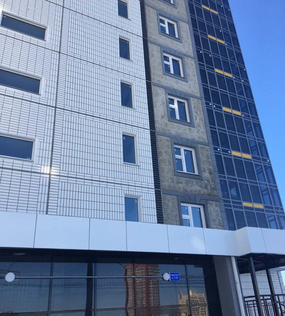 Продаётся 1-комнатная квартира, 43 м²