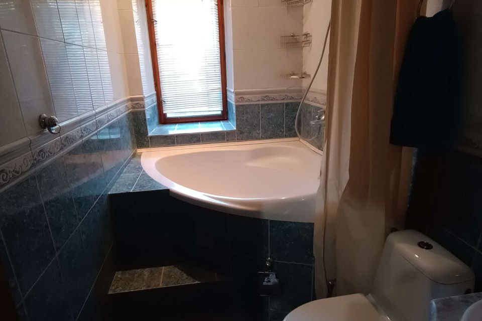 Сдаётся 3-комнатная квартира, 76 м²