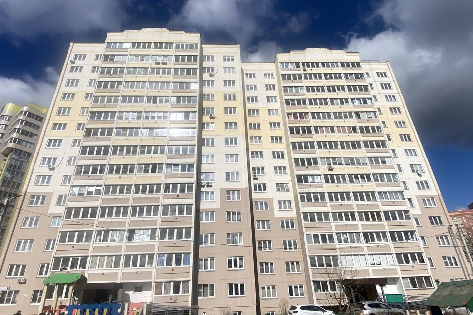 Продаётся 1-комнатная квартира, 46.2 м²
