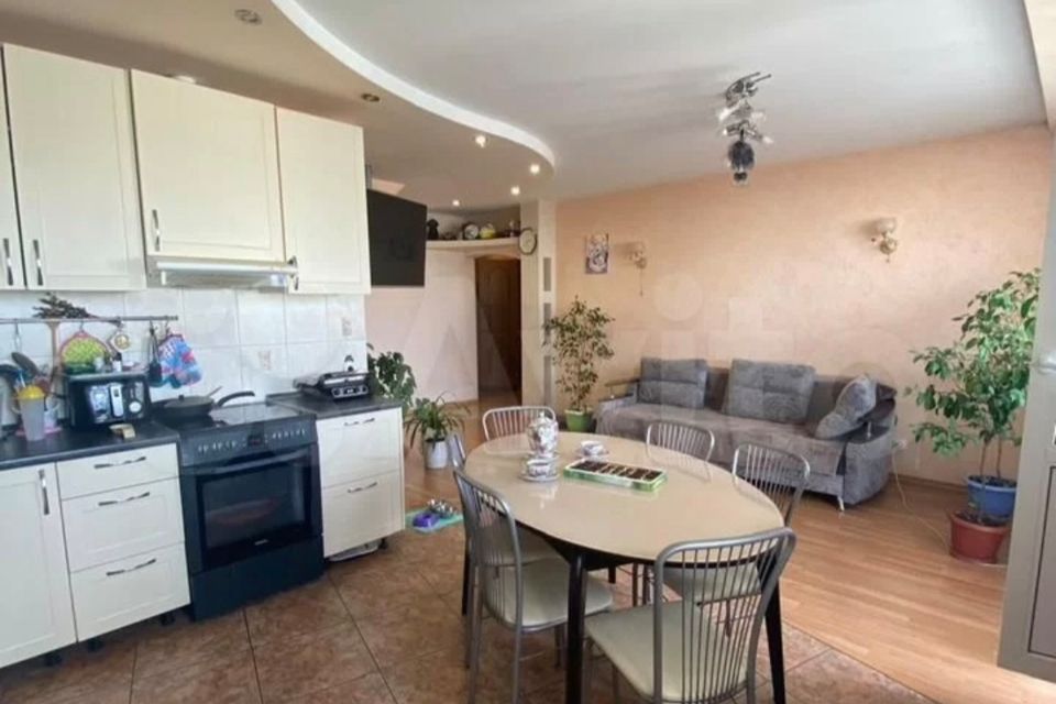 Продаётся 4-комнатная квартира, 86.9 м²