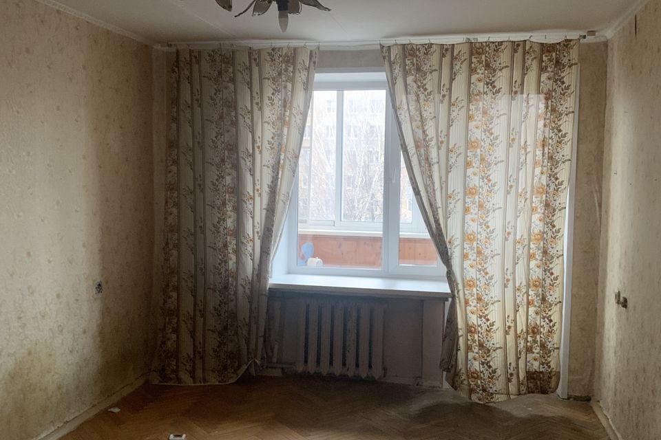 Продаётся 3-комнатная квартира, 57.3 м²