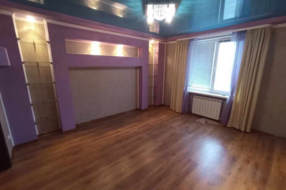 Продаётся 2-этажный дом, 275 м²