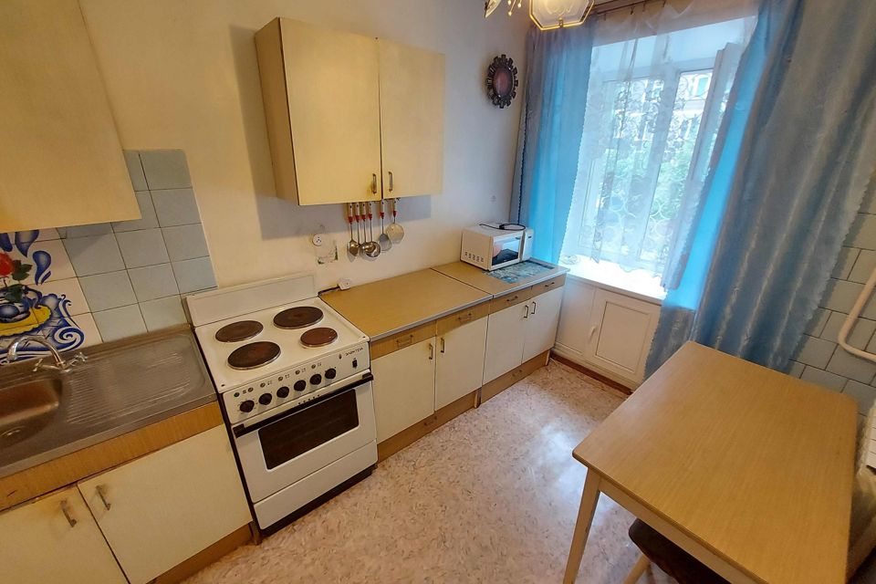 Продаётся 2-комнатная квартира, 50.7 м²