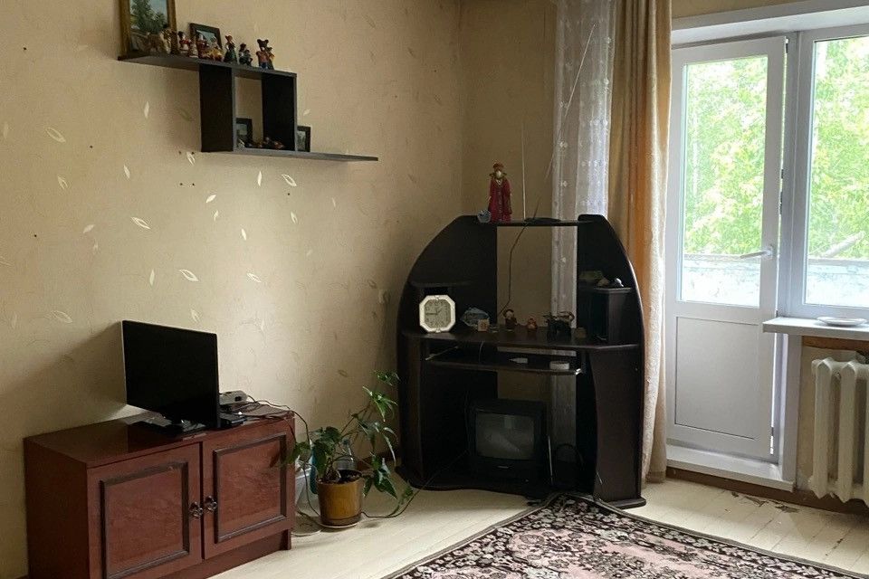 Продаётся 1-комнатная квартира, 37.5 м²