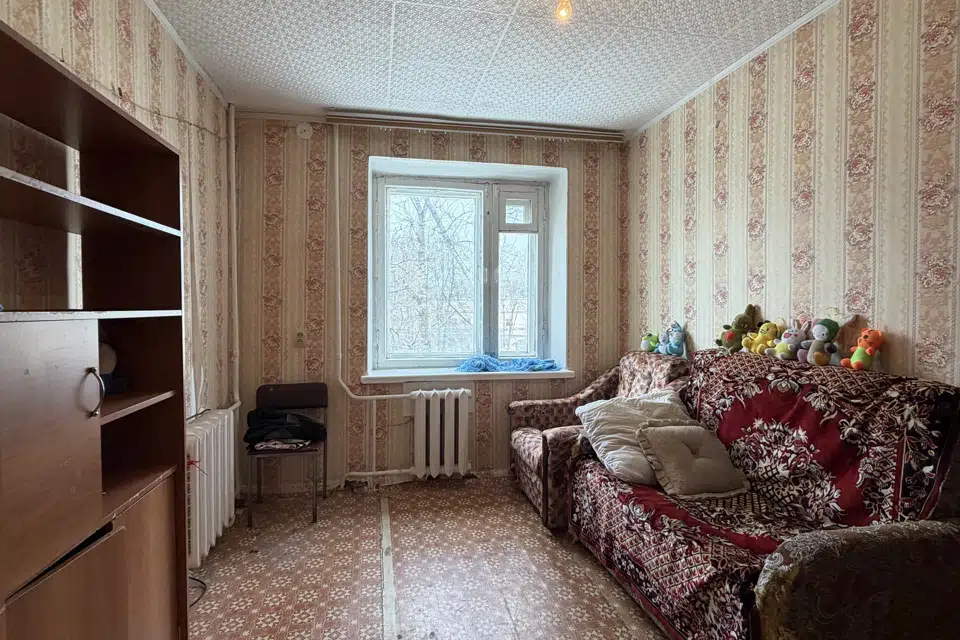 Продаётся комната в 1-комн. квартире, 12 м²