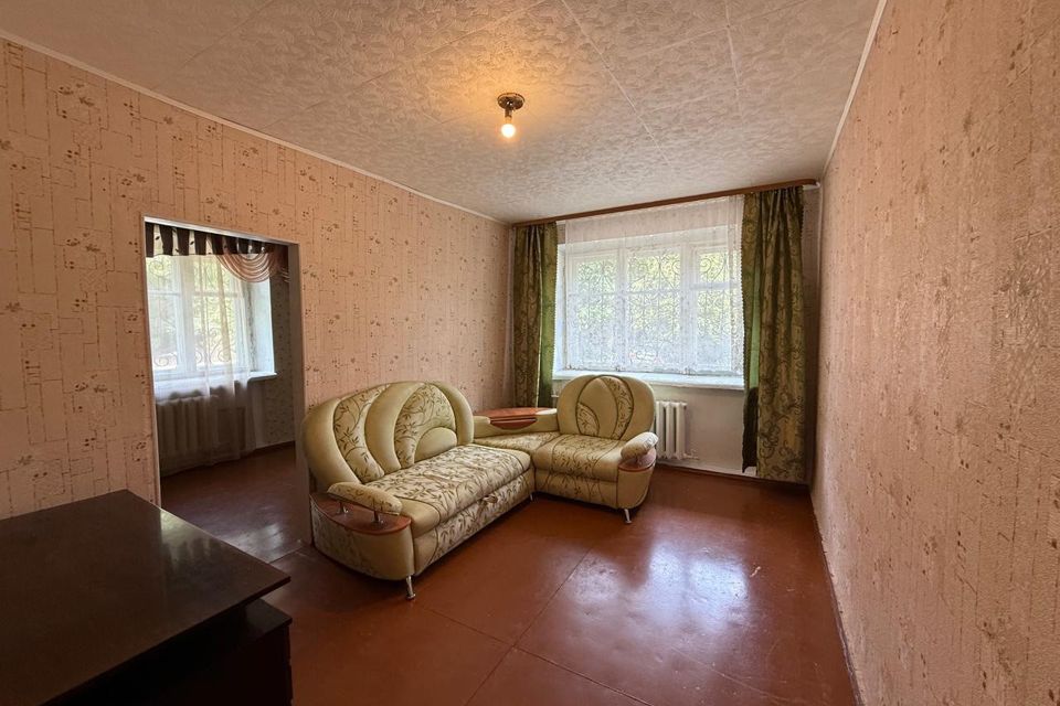 Продаётся 3-комнатная квартира, 51.2 м²
