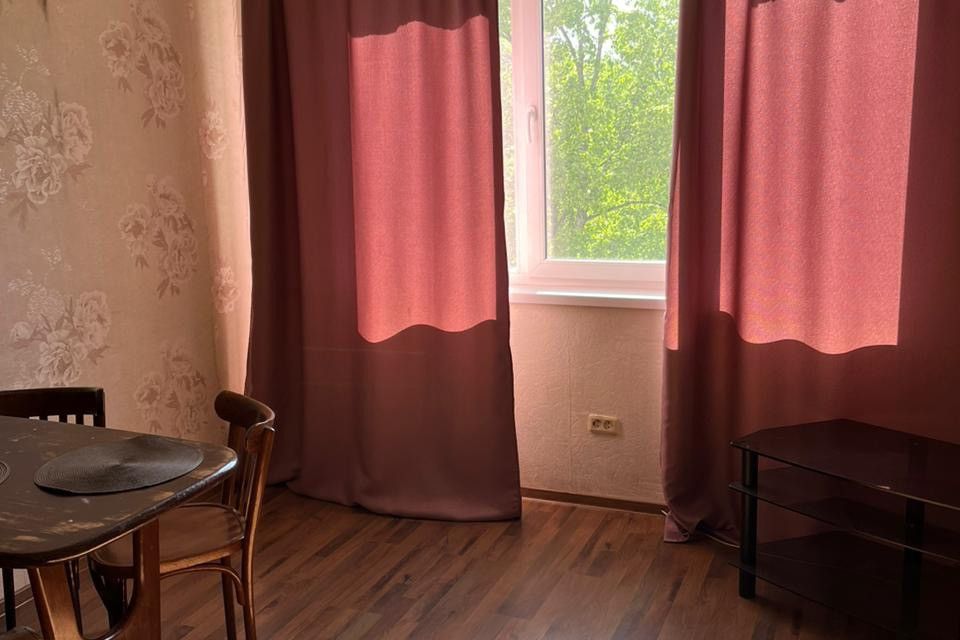 Продаётся 3-комнатная квартира, 67.6 м²