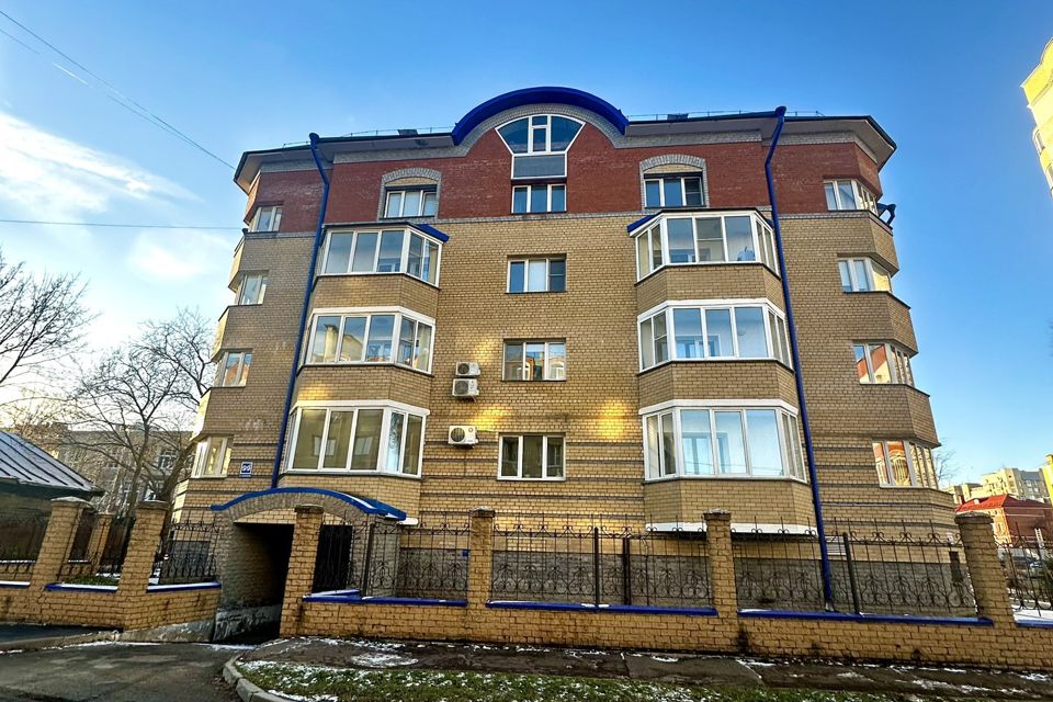 Продаётся 3-комнатная квартира, 96 м²